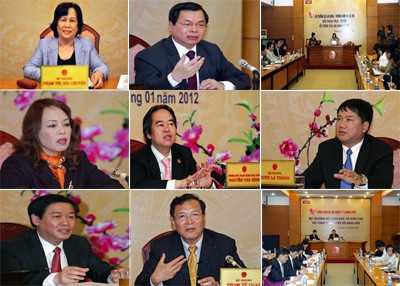 ບັນດາລັດຖະມົນຕີ ຈະຕອບຄຳຖາມ ຂອງປະຊາຊົນ ທາງໂທລະພາບ ປະຈຳອາທິດ - ảnh 1